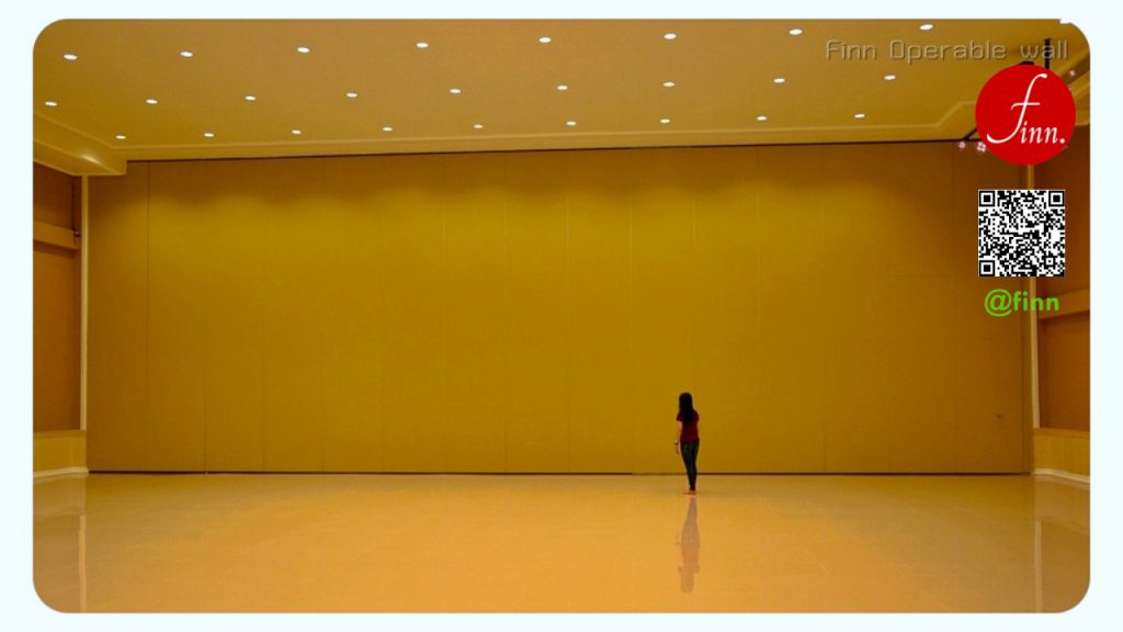 MOVABLE WALL SYSTEM (ผนังกันเสียงเคลื่อนที่) By FINN De'cor