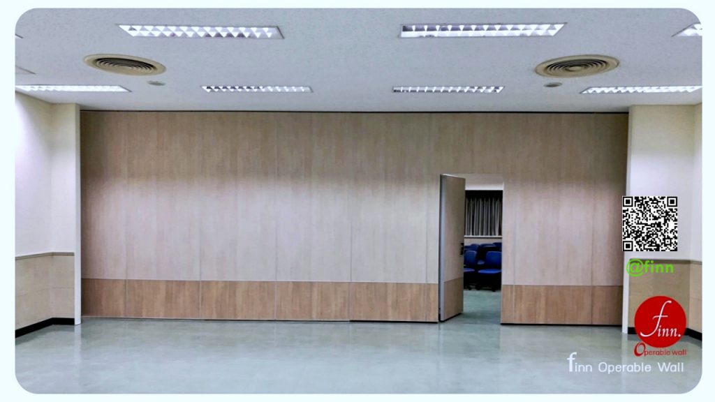 MOVABLE WALL SYSTEM (ผนังกันเสียงเคลื่อนที่) By FINN De'cor